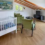 Pet Friendly Home In Bol בית נופש *