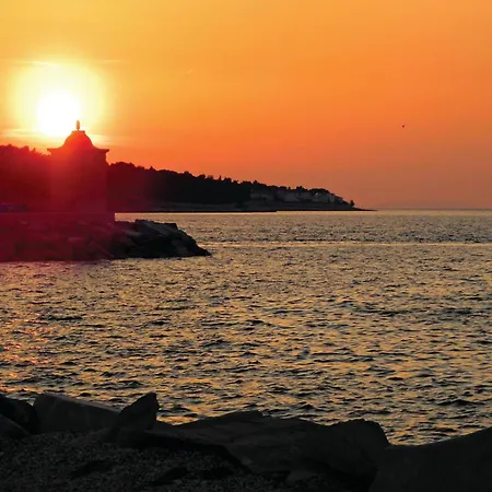 Pet Friendly Home In Bol 펜션 볼